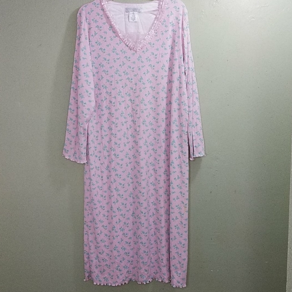 Earth Angels Floral Print Ribbed Nightgown L